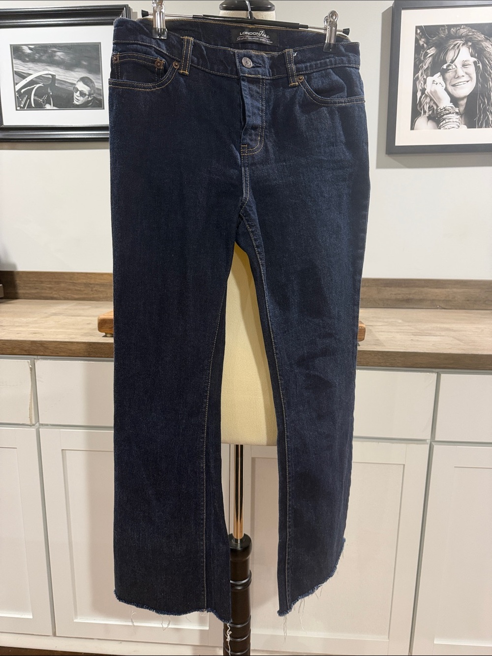 LONDONJEAN Dark Blue bootcut -Leg Women's Jeans raw hem size 4